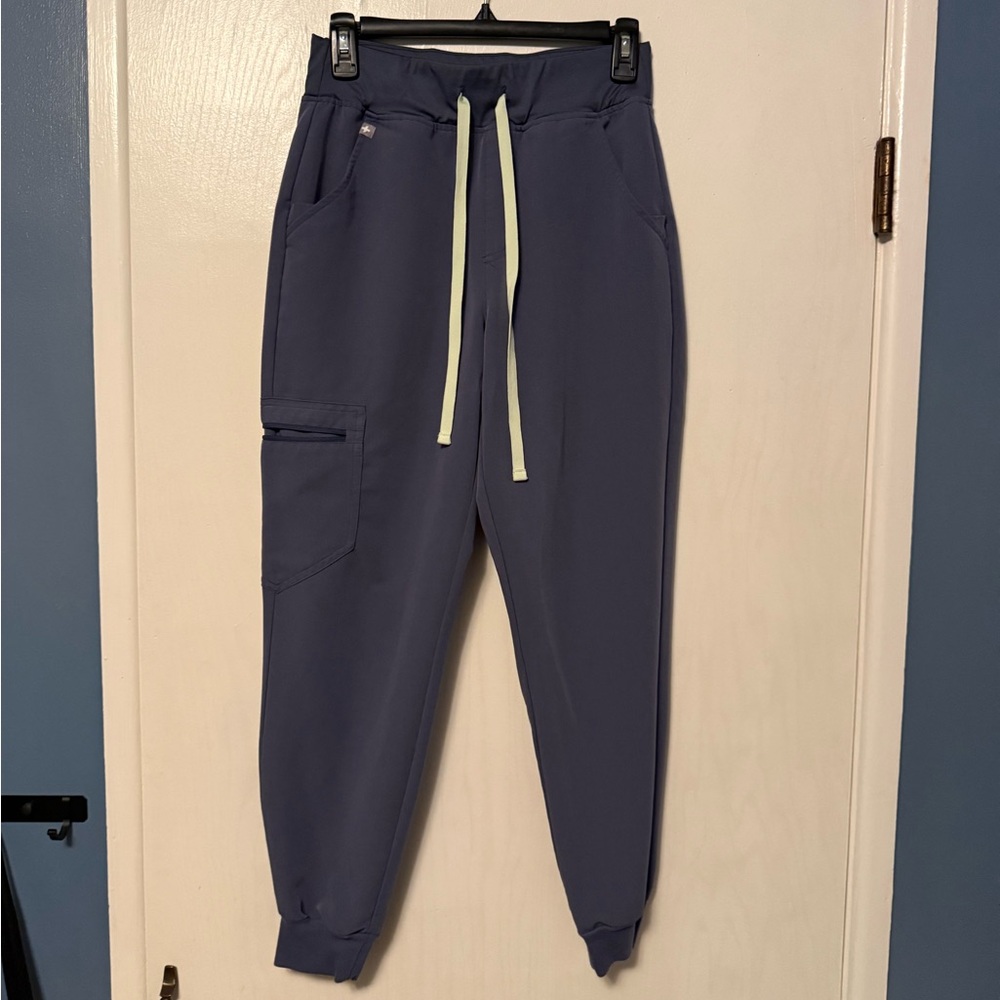 Figs scrub joggers